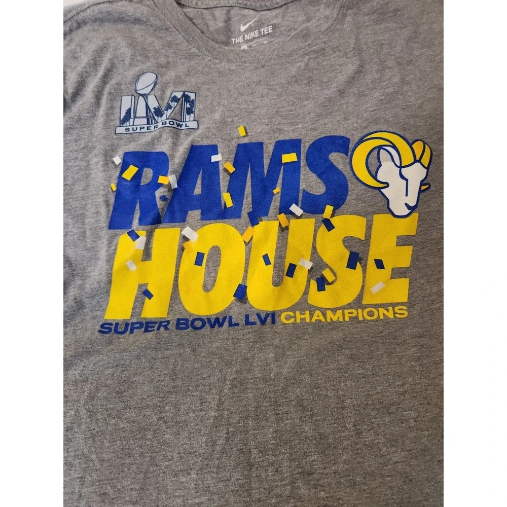 Nike T-Shirt Mens Extra Large Super Bowl Rams House LVI Champions Football Team‎